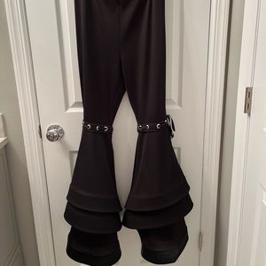 Womens Fit & Flare Dress Pants, Size Small. No tags, never worn.